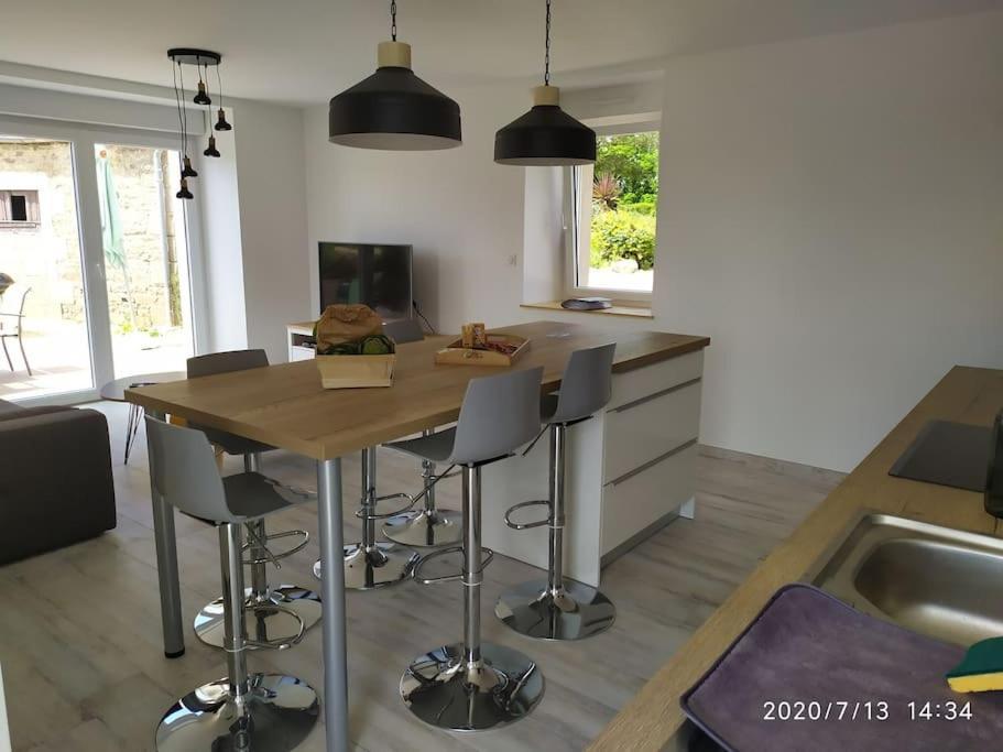Chez Denise Villa Saint-Pol-de-Leon Bagian luar foto